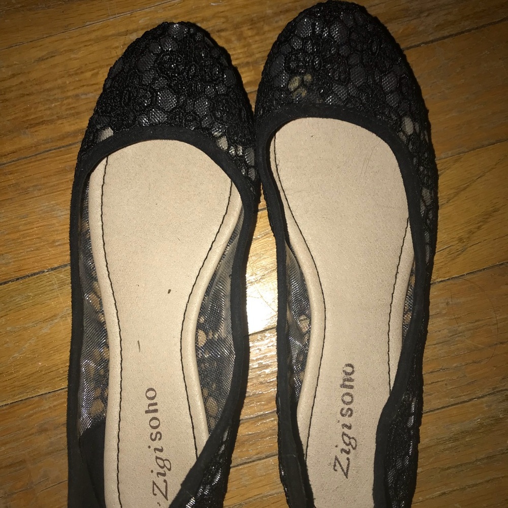 Black Zigisoho size 6 ballet flat